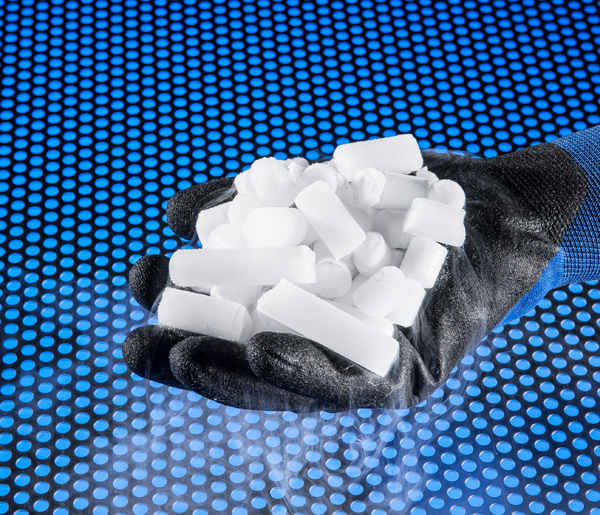 食品生產(chǎn)線為什么要使用干冰清洗